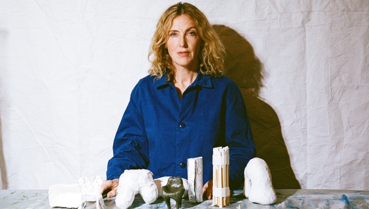 Portrait of Faye Toogood, takes you to the WWD article.