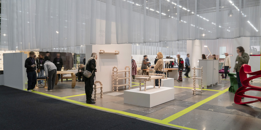 SFF25_DSC09834.jpg visitors looking at object exhibited in the area Älvsjö gård at Stockholm Furniture Fair 2025.